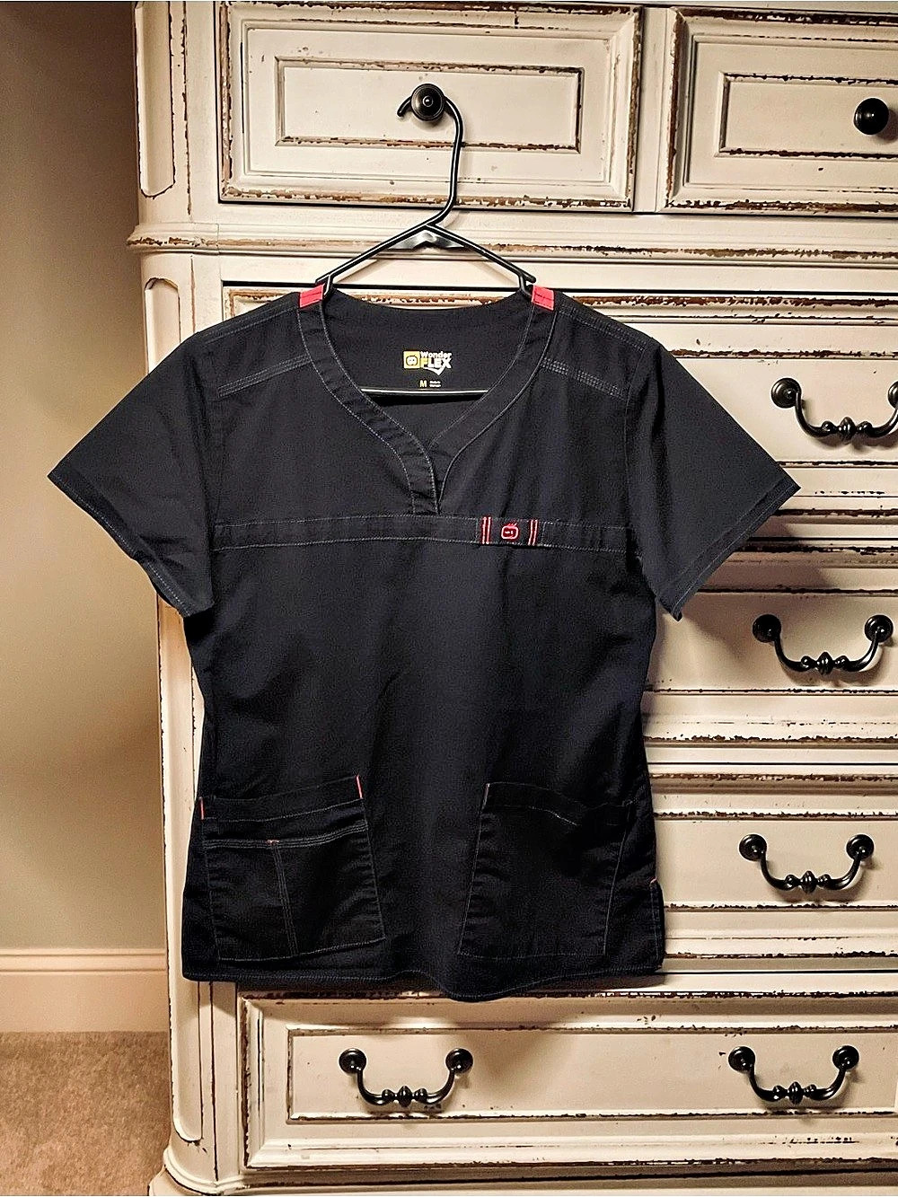 WonderWink Wonderflex Short Sleeve Scrub Top in Black with Hot Pink Trim Medium